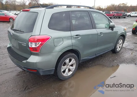 2015 Subaru Forester 2.5I Premium z USA, uszkodzony, nr VIN JF2SJADC1FH594271